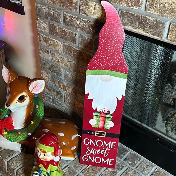 NEW! Modern Farmhouse Large Wood Christmas Holiday Gnome Porch Greeter Leaner - Picture 6 of 6